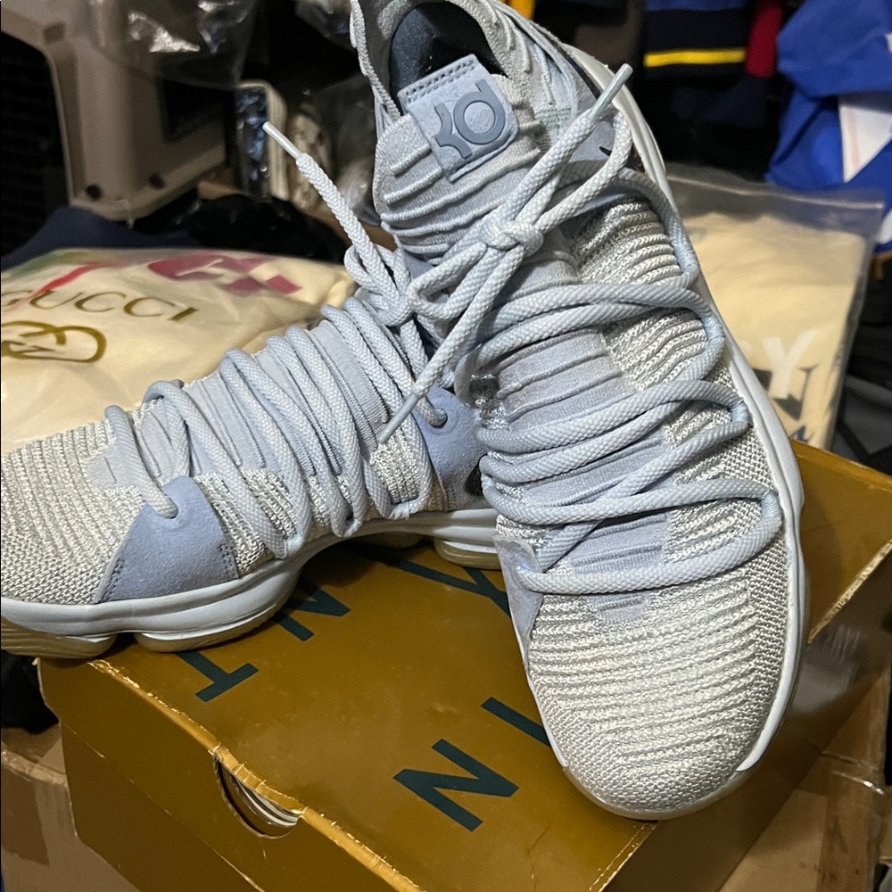 🔥🔥Nike Light Gray kD 10 anniversary edition ice blue